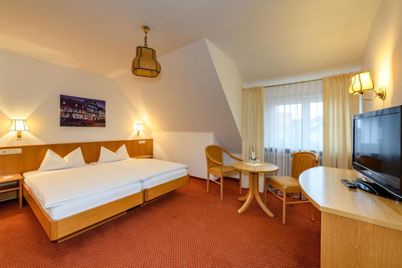 Ringhotel Garni Pflug Oberkirch  Exterior photo